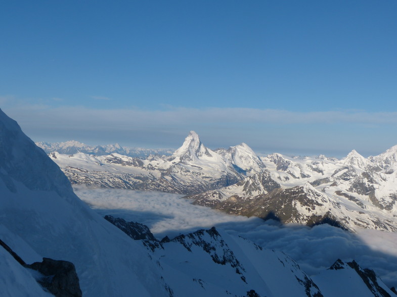 Immer im Zentrum das wohl schönste Horn..das Matterhorn