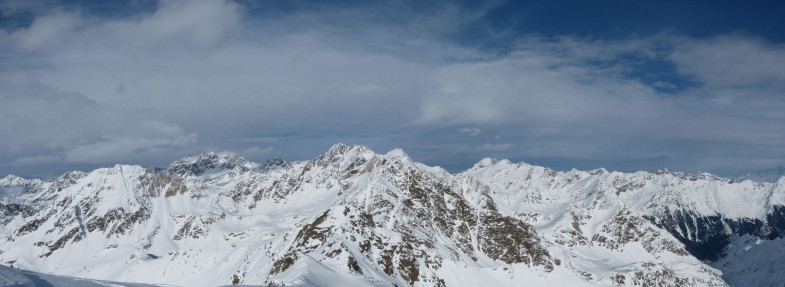 Gipfelpanorama auf der Rinnerspitz mit Blick zum Botzer und zur Sonnklarspitze