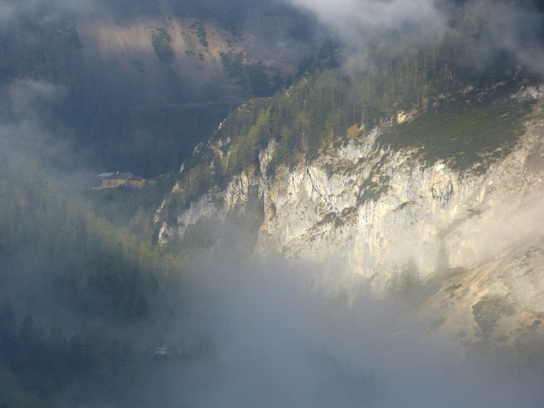 Morgentlicher Blick zu den Herrenhäusern