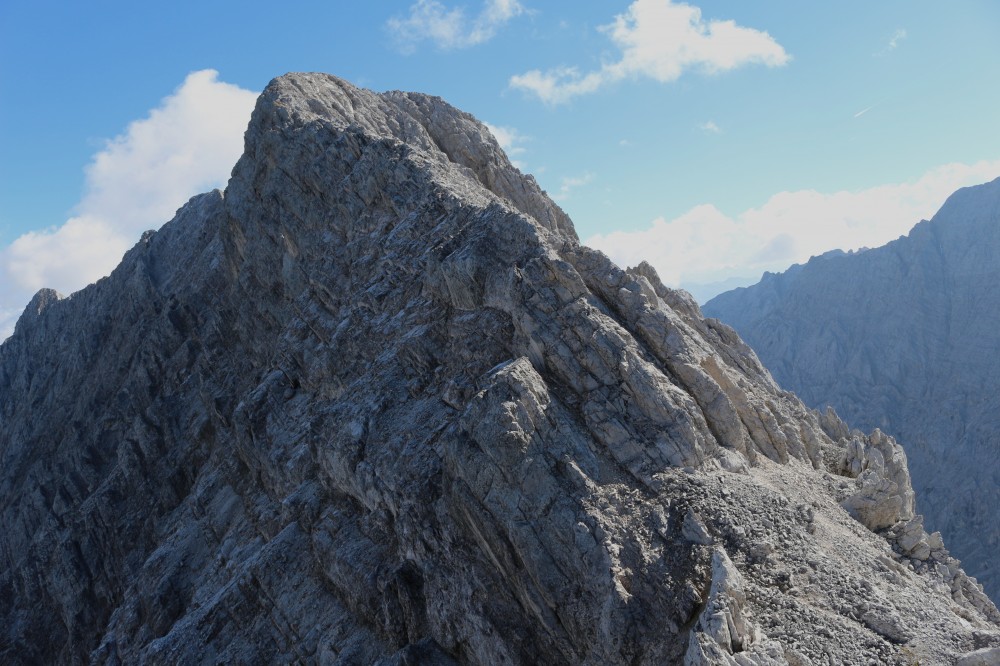 Direkt über den Grat hinauf zur Gamskarspitze