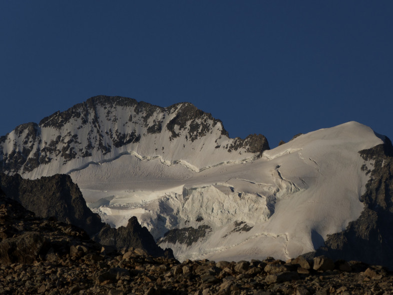 Dome de Neige rechts (Firnkuppe)