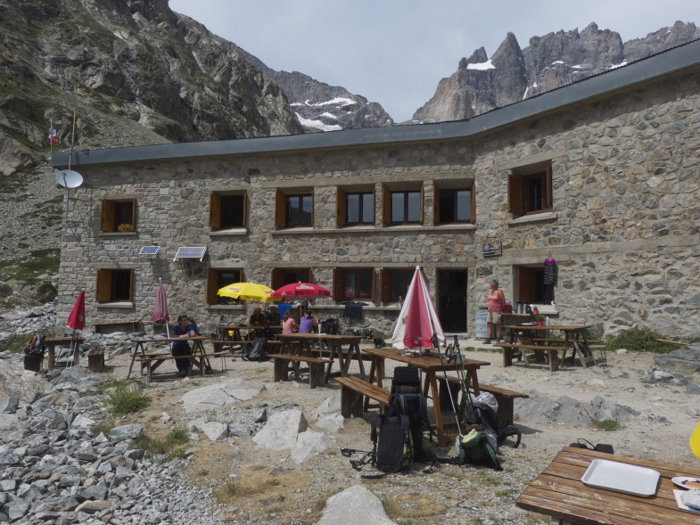Refuge du Chatelleret, denen ist das Dosenbier dann ausgegangen ;-D