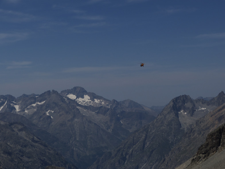 Da fliegt er dahin