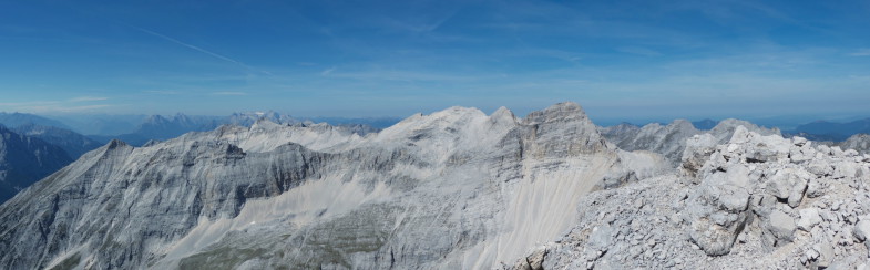 Gipfelpanorama auf der KWKSpitze