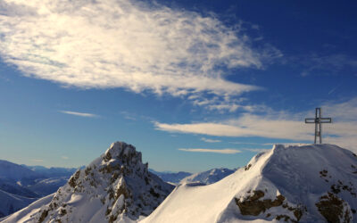 Skitour auf das Pfoner Kreuzjoch- Tuxer Alpen