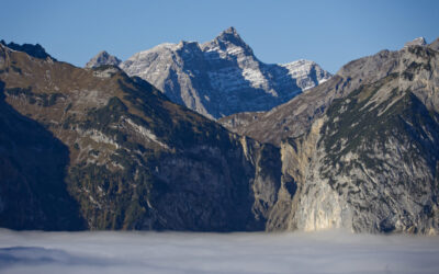 Von der Hinterriss auf den Plumssattel und über das Plums- und Satteljoch hinunter zum großen Ahornboden- Karwendel
